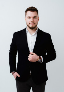 Adrian Pośpieszny - Twój Agent Nieruchomości